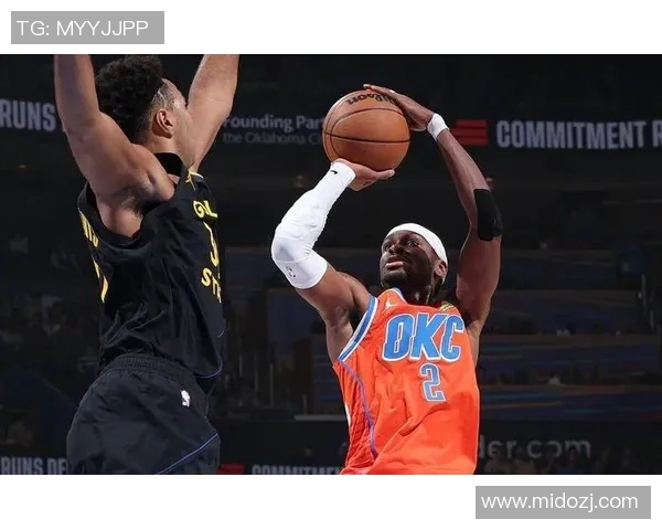 库里13中4+生涯首次恶犯，亚历山大28+5+11，雷霆24分狂胜静待湖人