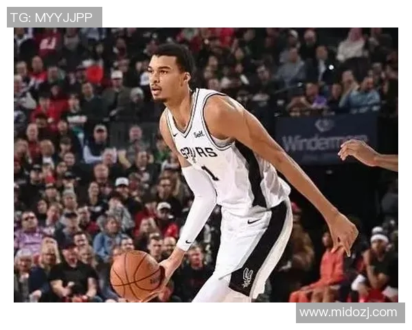 文班亚马25分8篮板4断5帽，攻防兼备引领马刺力克魔术